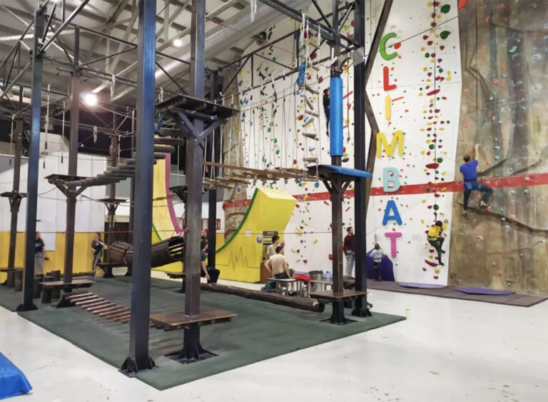 centre escalade climbat barcelone 768x563