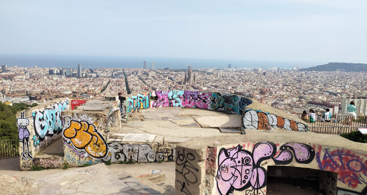 Les Bunkers del Carmel avec des enfants