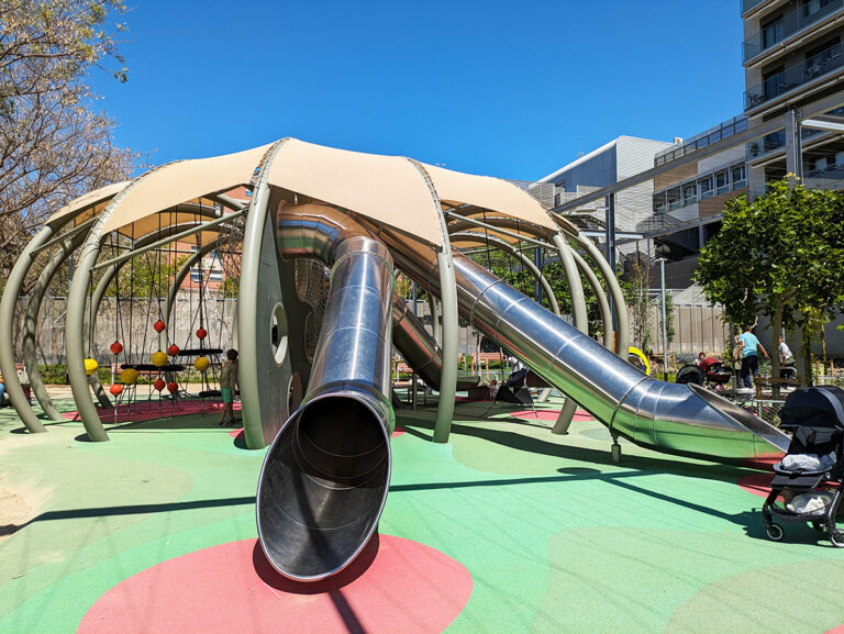 aire de jeux barcelone 1 768x577