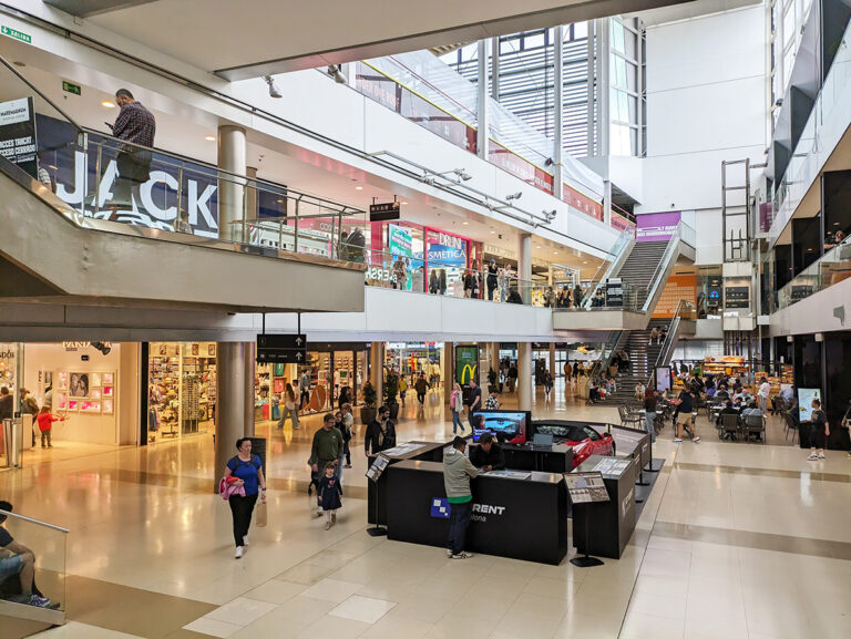 maremagnum barcelone famille 1 768x577