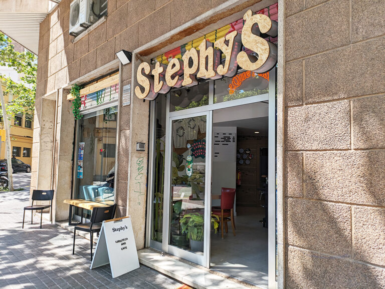 luditheque pour enfants barcelone 768x577