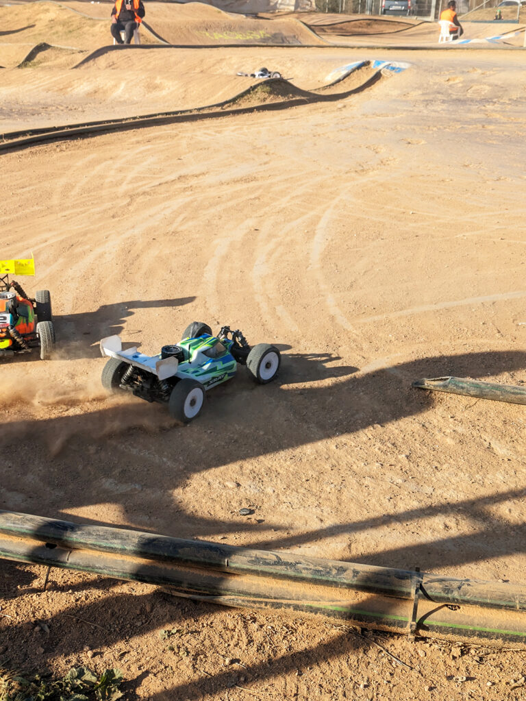 voiture TT barcelone 768x1023