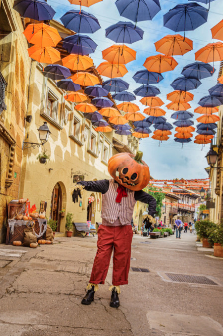 creepy halloween barcelone