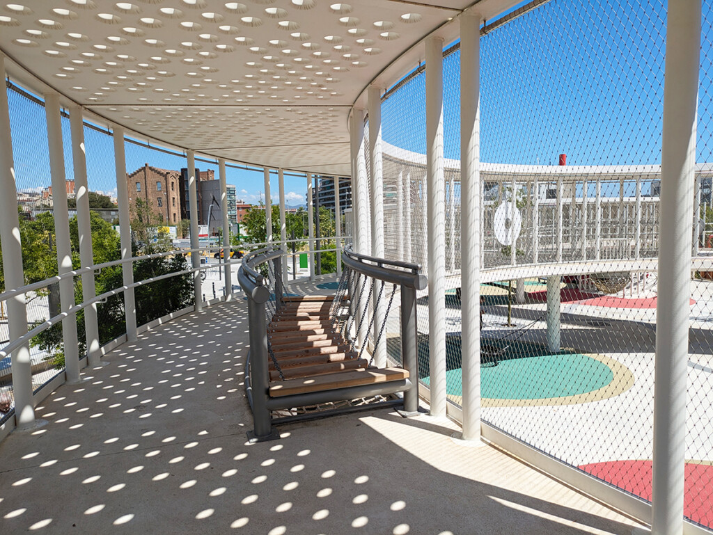 parc aire de jeux barcelone