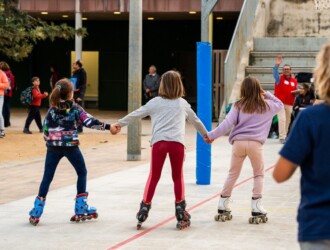 Barcelona més enllà de les pantalles