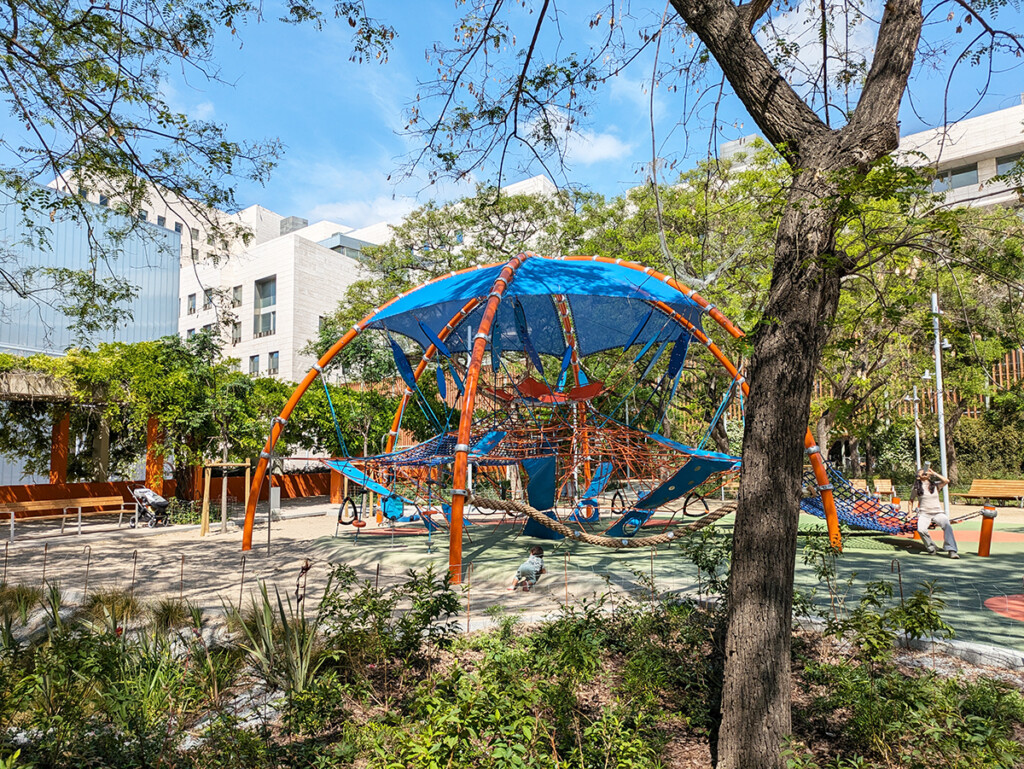 aire de jeux barcelone