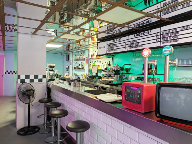 restaurant barcelone famille 768x577